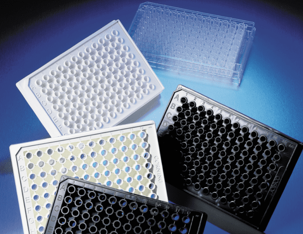 Corning® 96-well Solid Black Flat Bottom Polystyrene TC-treated Microplates, 20 per bag, with Lid, Sterile