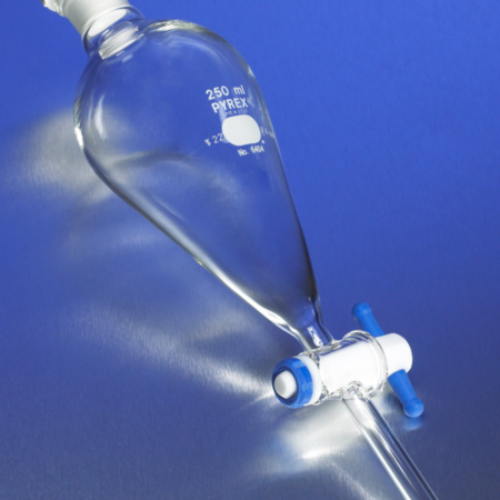 PYREX® 1L Pear-Shaped Squibb Separatory Funnel, PTFE Product Standard Stopcock, Polyethylene Standard Taper Stopper