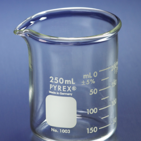 PYREX® Heavy Duty Griffin 4L Beaker, Double Scale, Graduated