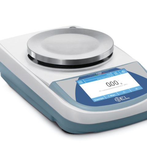 M5 precision balance, Capacity 3200 g, Resolution 0.01 g